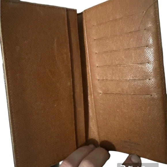 Louis Vuitton authentic canvas monogrammed long wallet 6 card slots checkbook